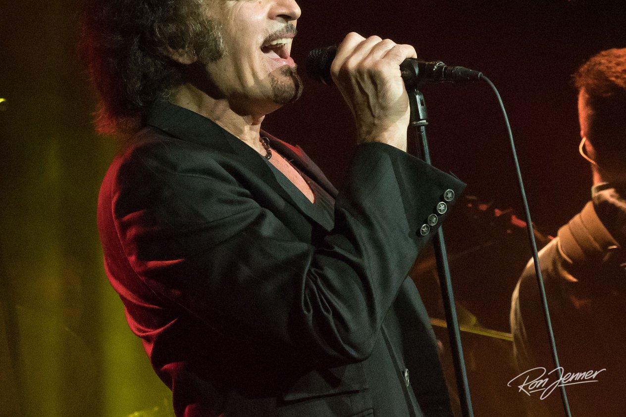 Gino Vannelli Live at De Boerderij in Zoetermeer (NL)