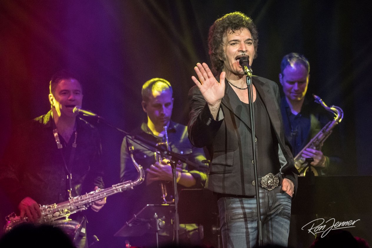 Gino Vannelli Live at De Boerderij in Zoetermeer (NL)